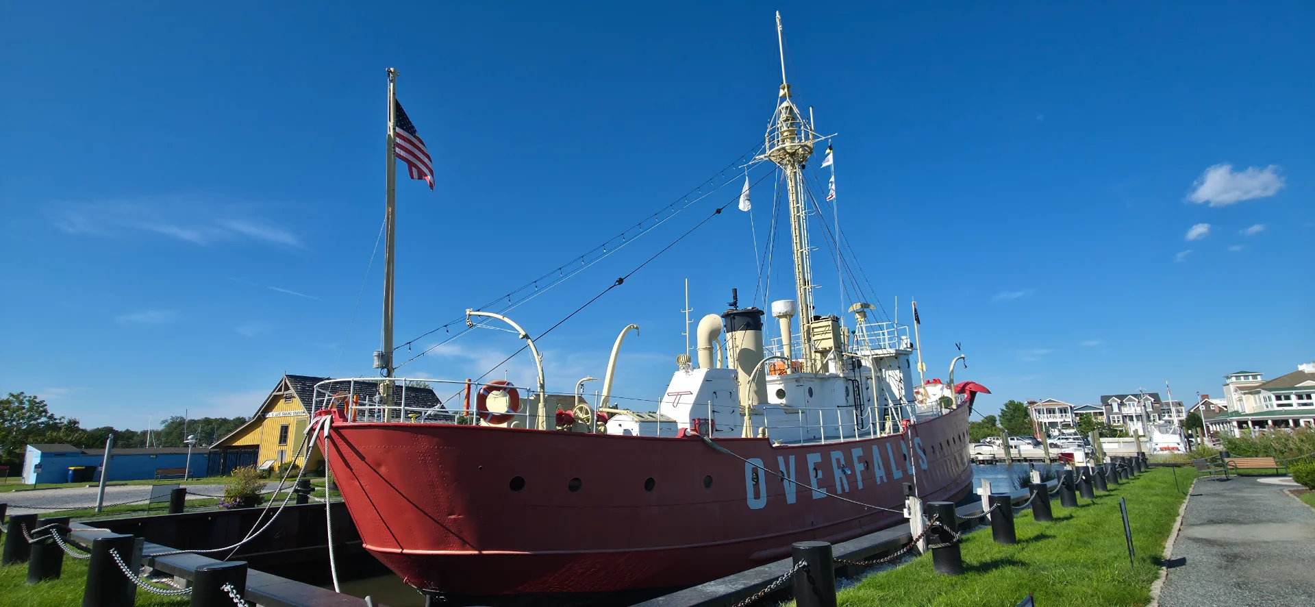 Lightship Overfalls LV-118