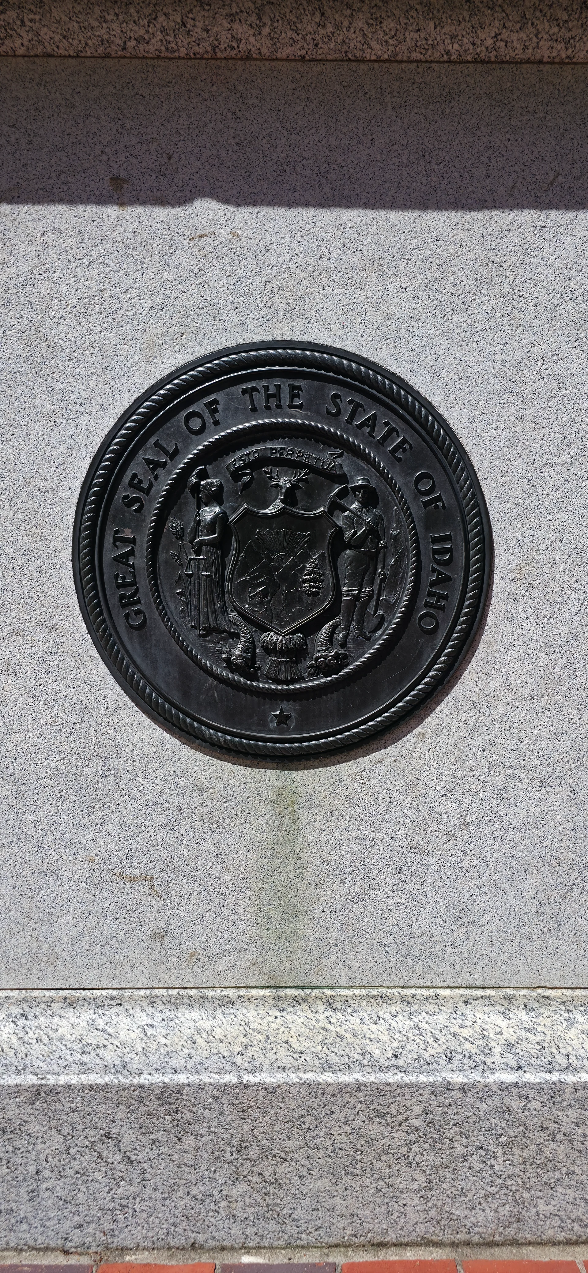 Lewis and Clark Column