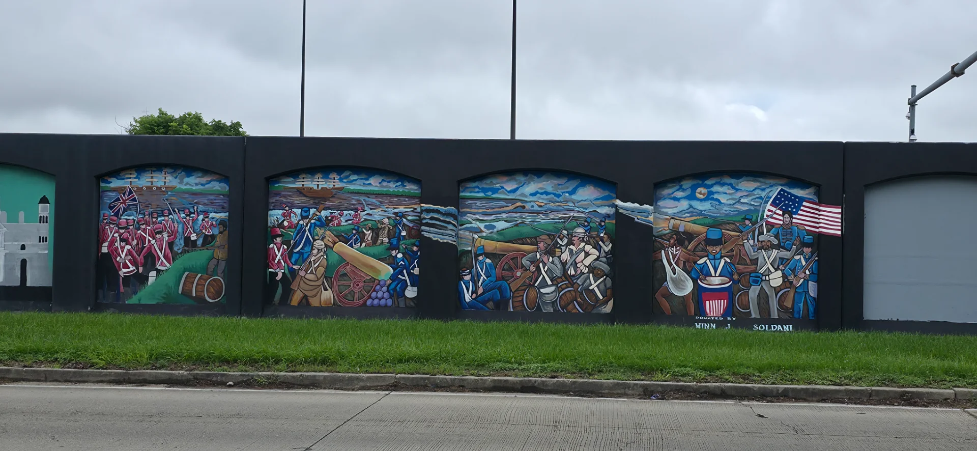 Tchoupitoulas St. Murals