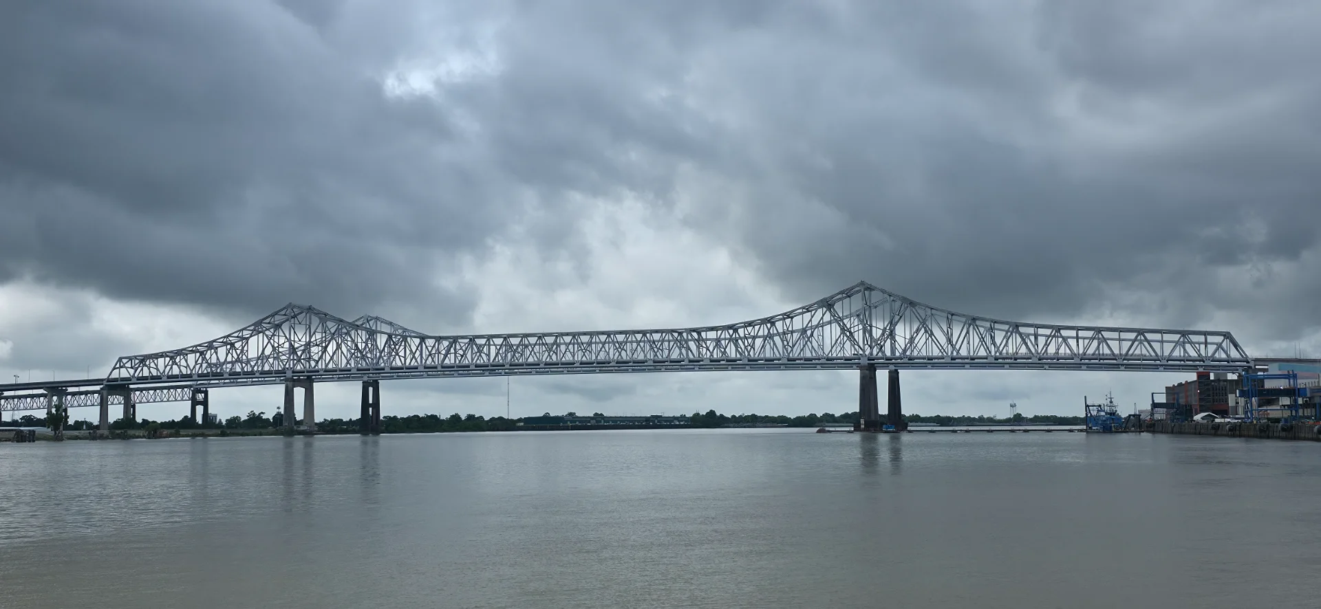 Ferry over Mississippi