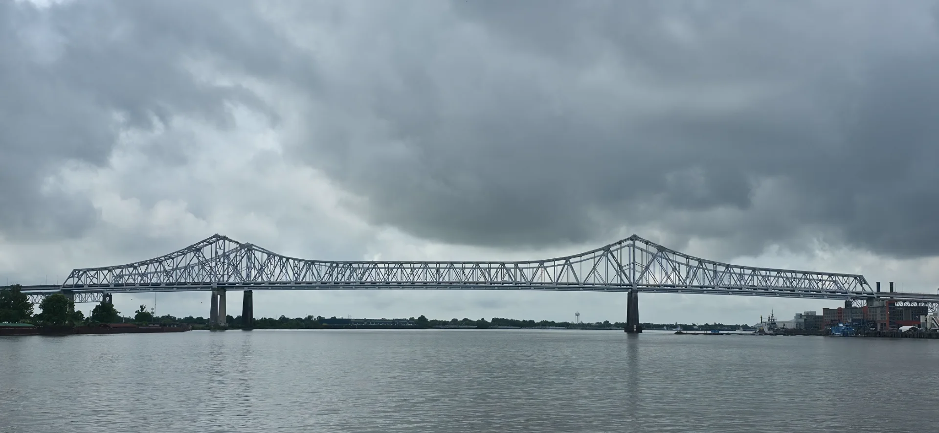 Ferry over Mississippi